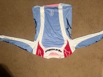 2 sets of men’s motocross gear used. All large in jersey and 34 in waist in pants alpinestars Thor and seven