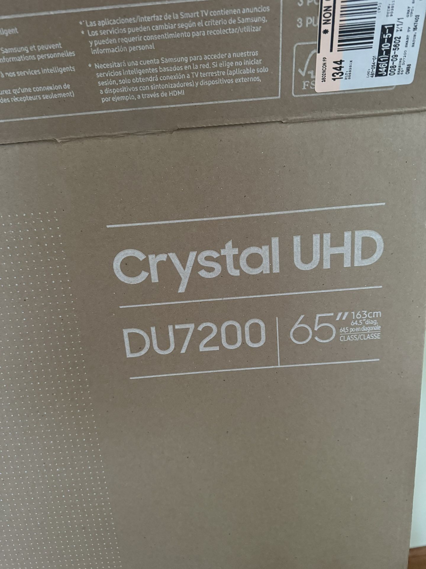 Crystal UHF DU7200 65” TV