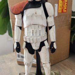 Hot Toys Star Wars The Mandalorian Stormtrooper Commander Action Figure - TMS041