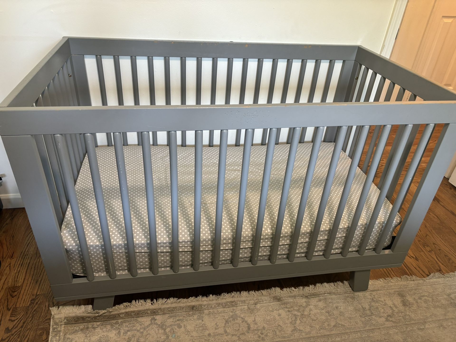 Baby Crib with Mattress