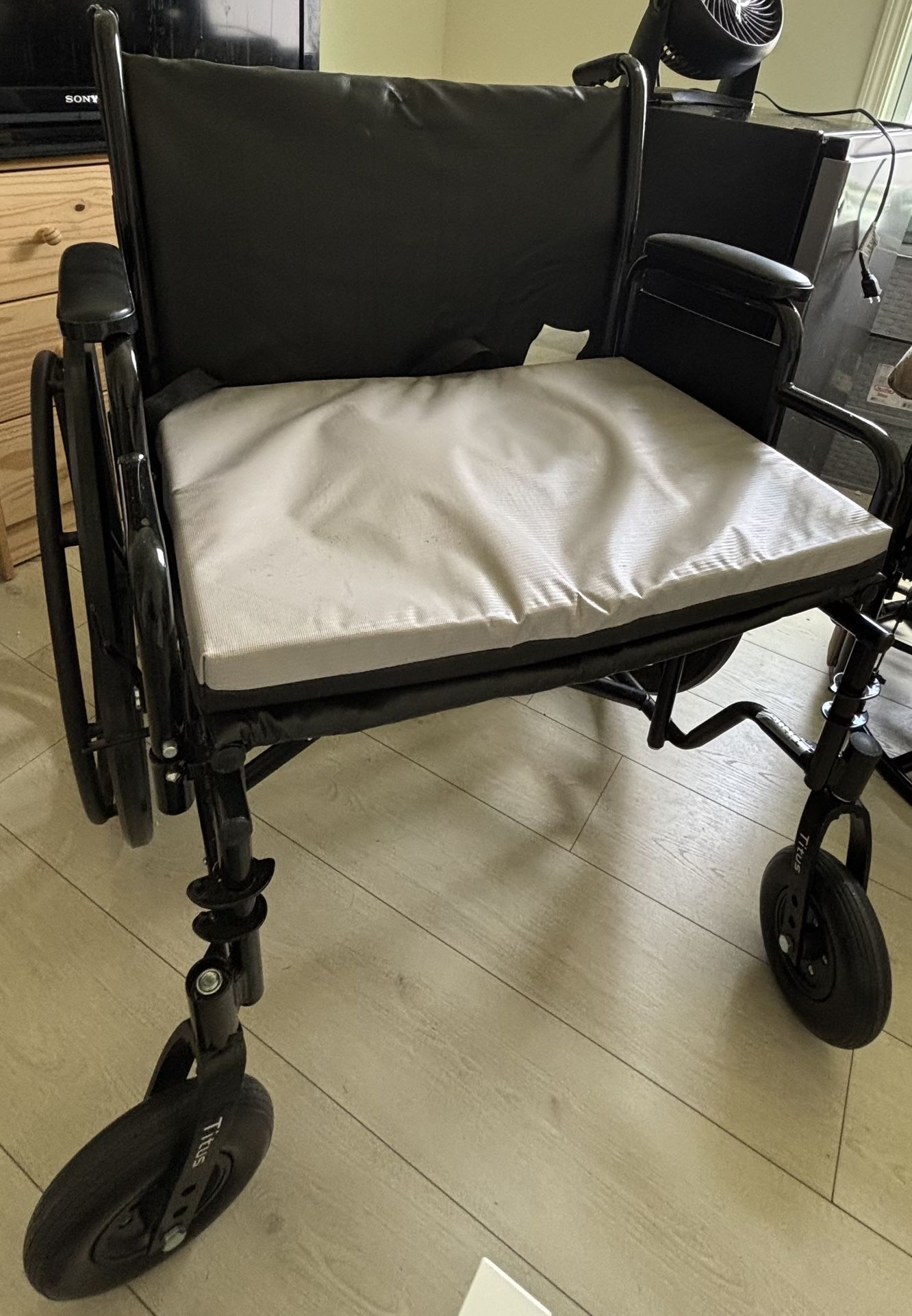 Wheel Chair, Bedside Commode, Shower Chair