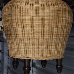 Wicker And Wood Stool/seat