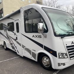 2024 Thor Axis 26.1