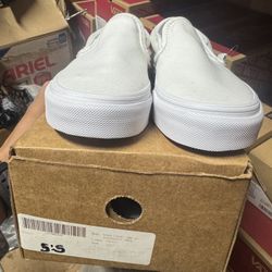 5.5 Men / 7 Women All White Slip On Vans $35