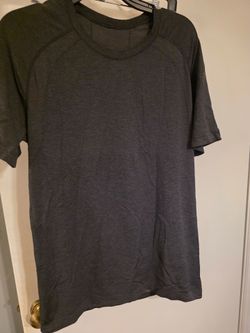 Lululemon shirt size m mens