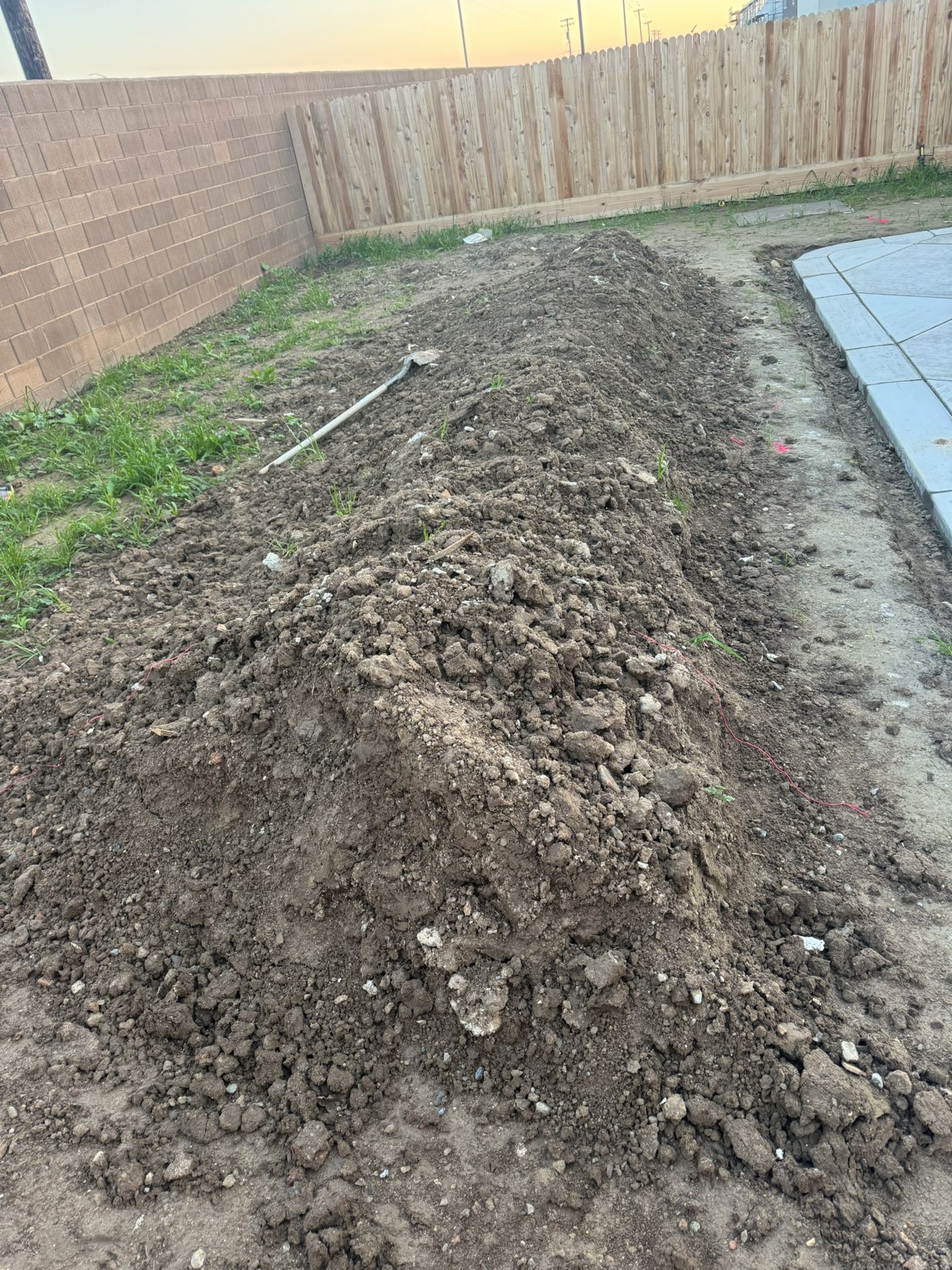 FREE DIRT!! TIERRA GRATIS!!