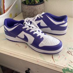 Court Purple Dunks