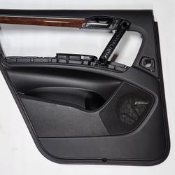 Audi Q7 4L Interior Door Trim Panel Parts
