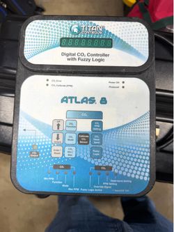 Titan Controls Atlas 8 Digital CO2 Controler