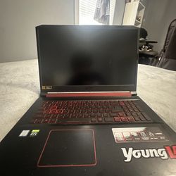 Acer Nitro 5 Gaming Laptop 