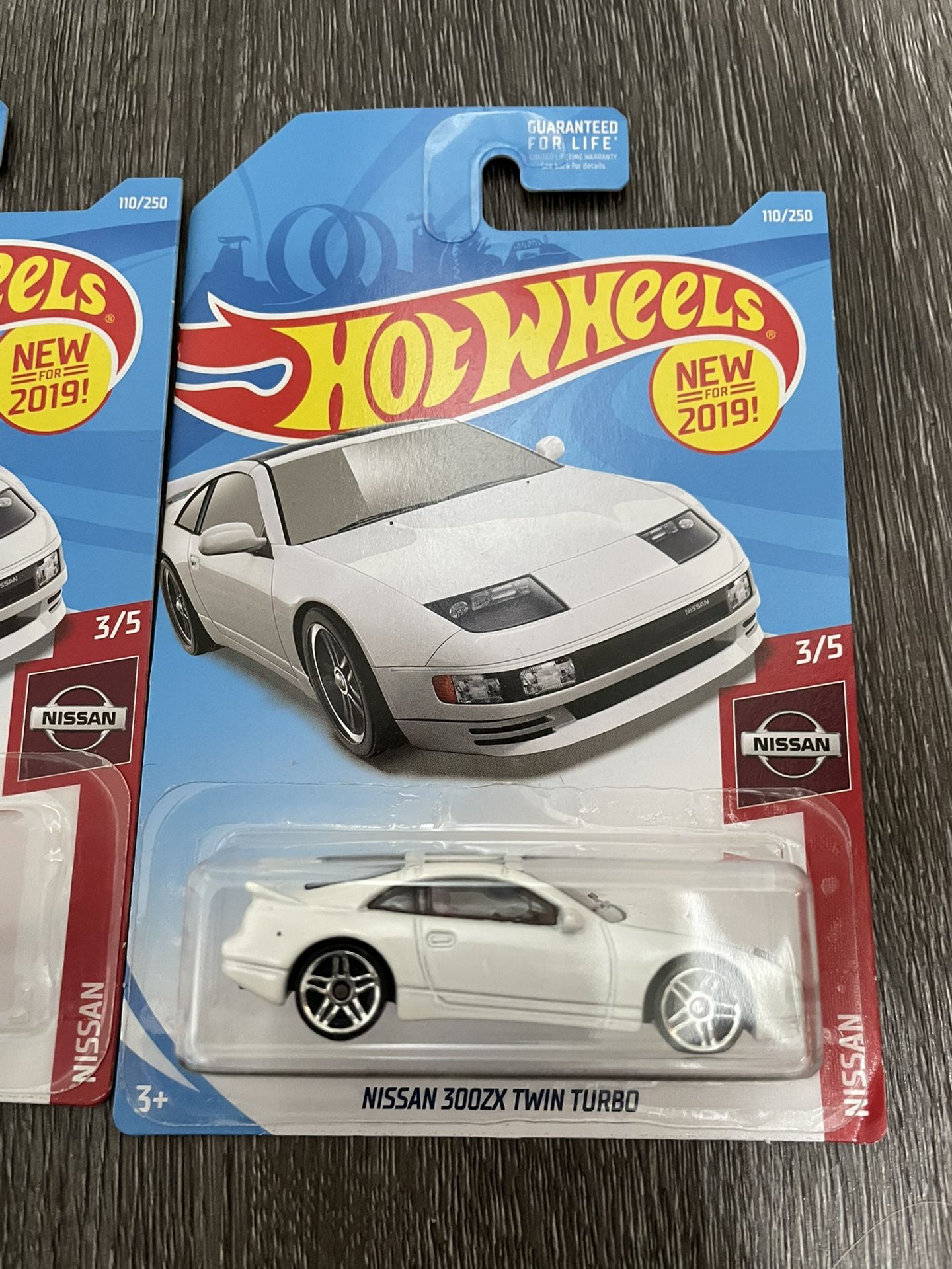 Hot Wheels Nissan 300ZX Twin Turbo (white)