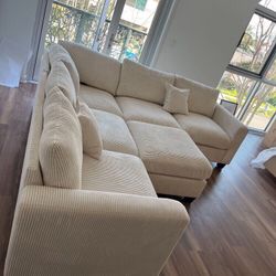 Beautiful! Sectional Sofa With Ottoman - Ivory Corduroy New