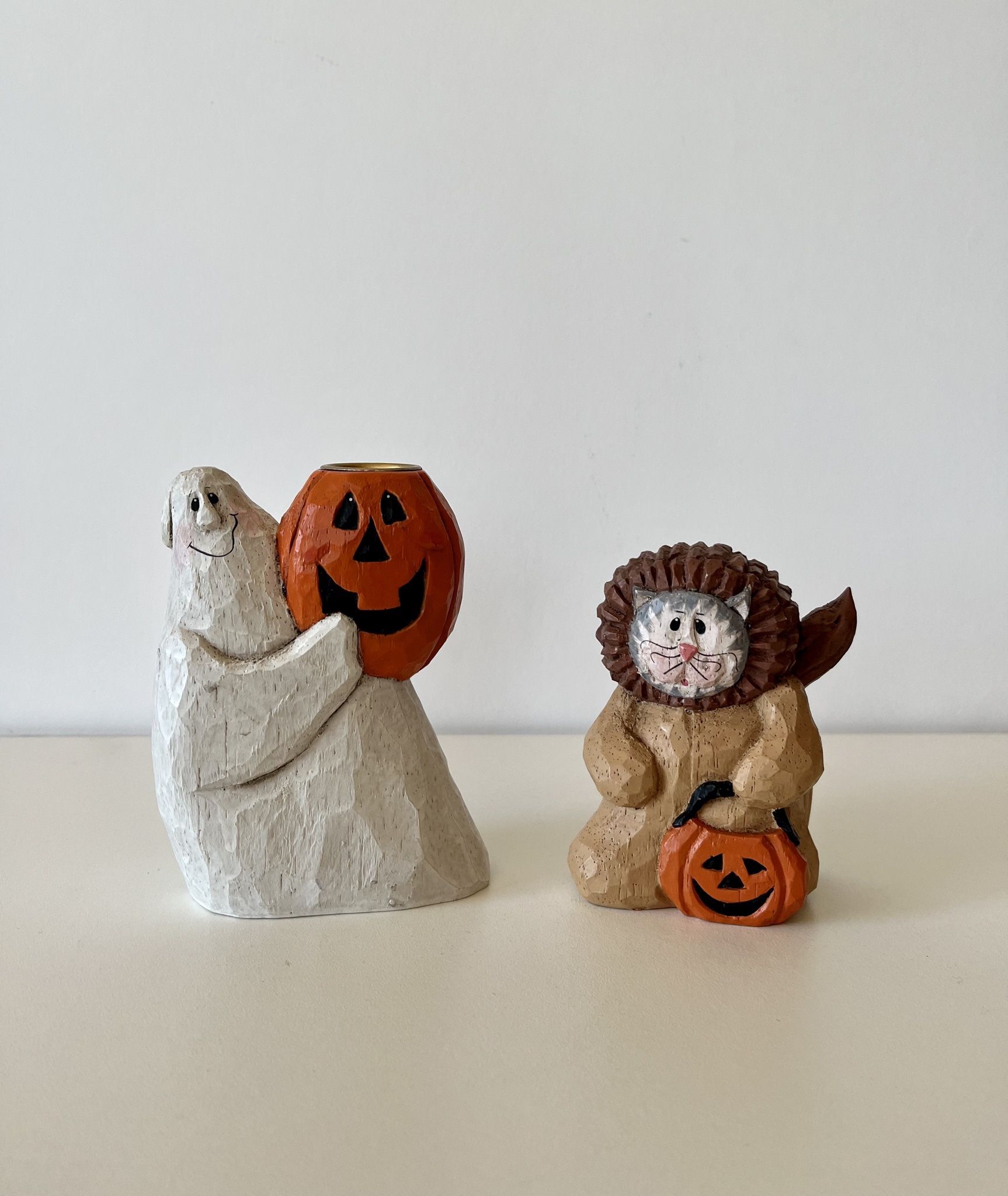 Midwest Of Cannon Falls Halloween Ghost Candle Holder And Cat In Lion Costume