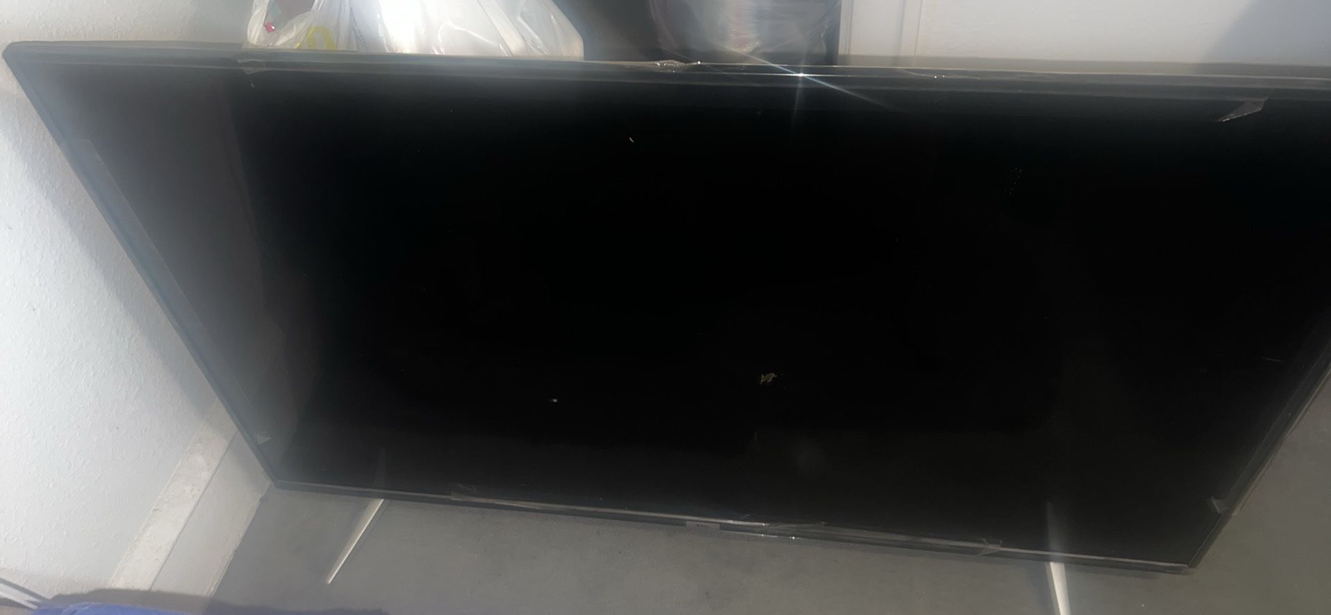 Flat Screen Tv With Messed Up Screen