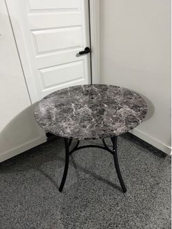 Dinning table