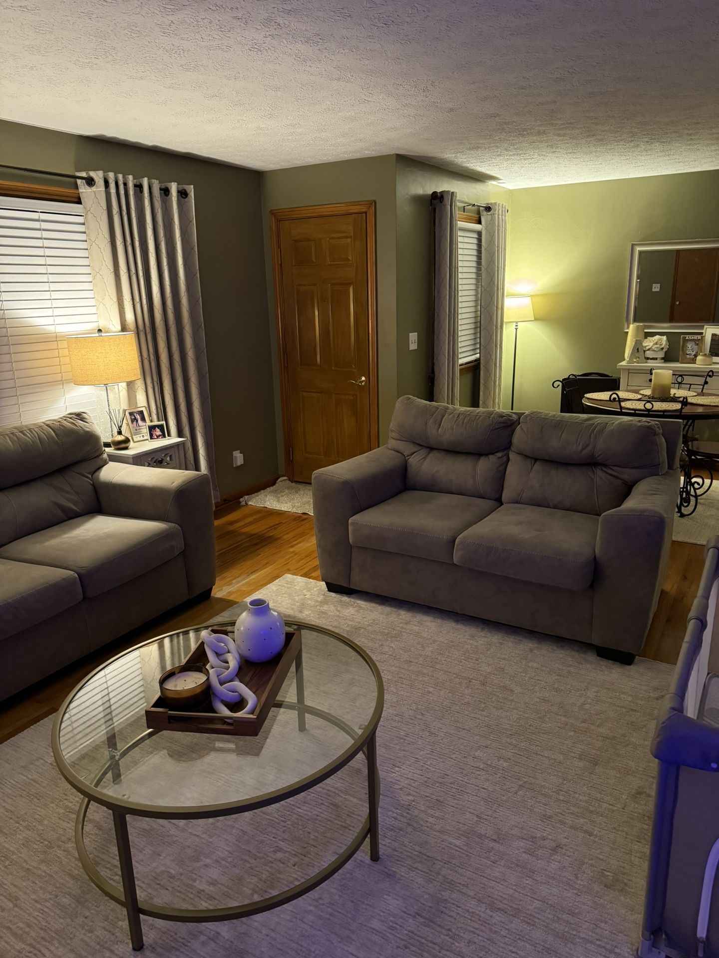 Couch & Loveseat Set
