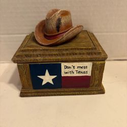 Texas Pride Resin Trinket Box “Don’t Mess With Texas” Cowboy Hat Lone Star