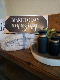 Beautiful NEW 'Make Today Amazing' Wall Decor ONLY $ 15!!!!