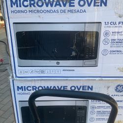 GE 1.1 Microwave 950 Watts