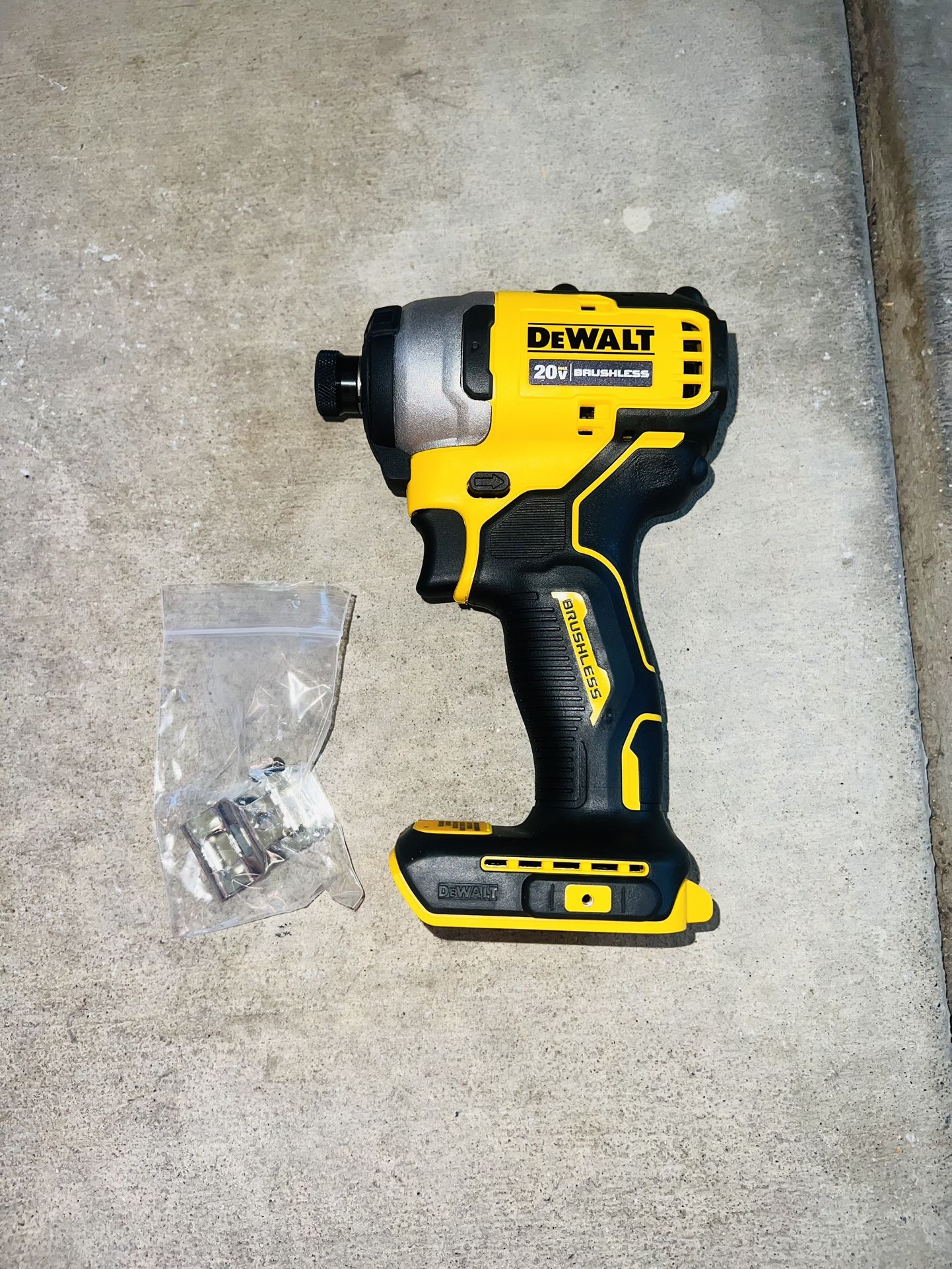 Dewalt DCF809B 1/4" 20V Max Atomic Brushless Impact Driver (Tool Only) New