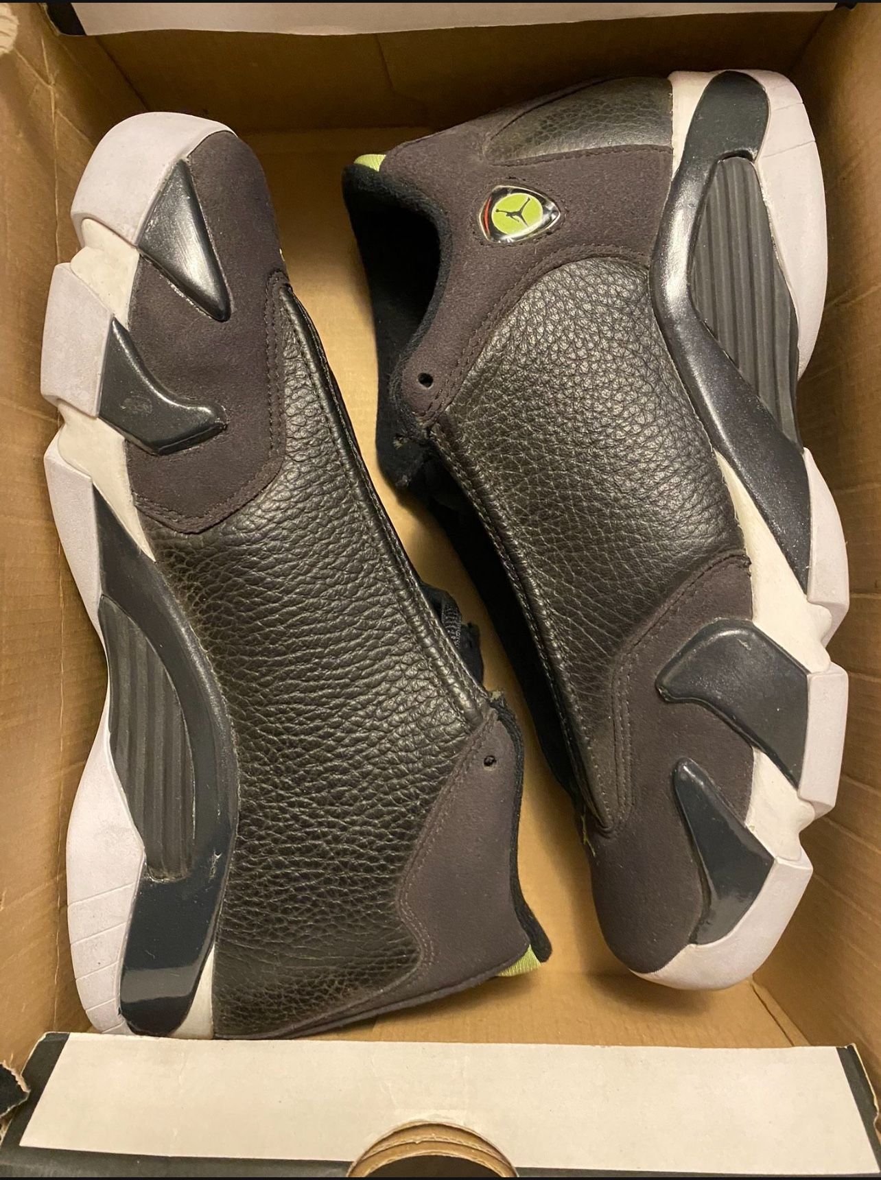 DS JORDAN 14 INDIGLO SIZE 6Y NO LID 