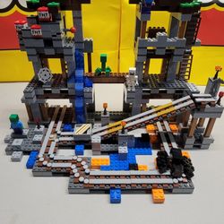 Lego Minecraft 21118 The Mine