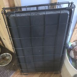 Medium Size Wire Kennel