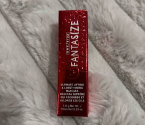 NEW ONE/SIZE BY PATRICK STARRR LIFTING & LENGTHENING MASCARA $5!!