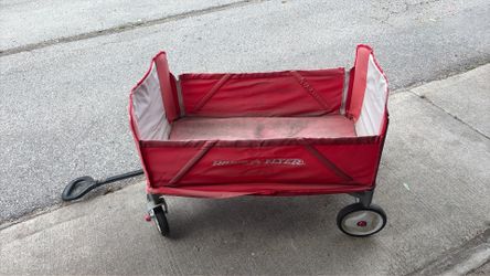 Radio Flyer wagon