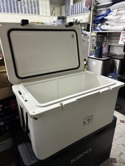 Coho 55 Qt Roto Cooler🔥