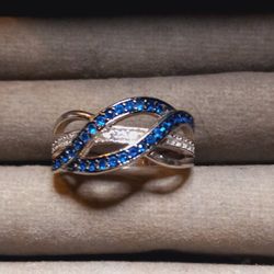 St.Silver Ring W/Stones-Sz 7.5-3.39 Grams 