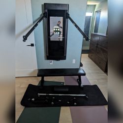 Tonal I 2022 Home Exercise System - Good - Broomfield, CO