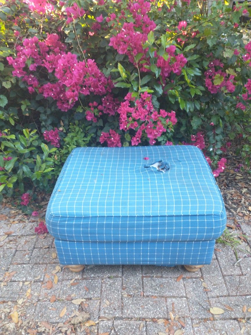 Rectangular Ottoman 31"x24"x16"H