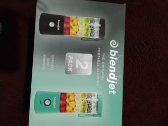 Portable blender