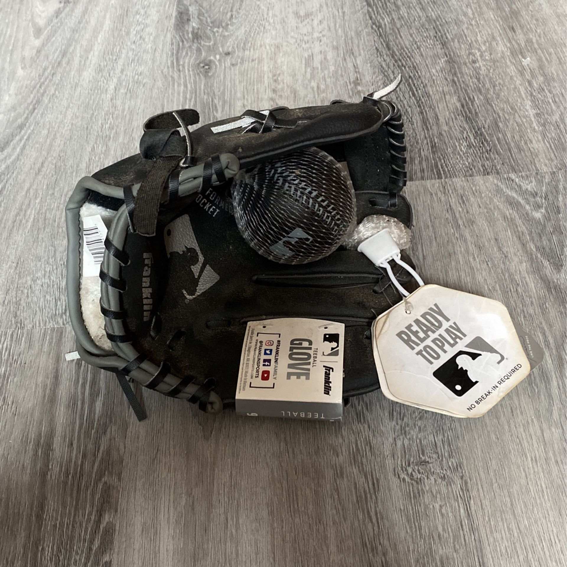 Kids Teeball Glove 9.5”