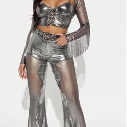 Cowgirl outfit (from Fashion Nova, Both Medium and Large)