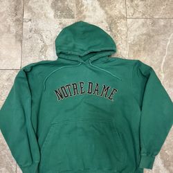 Vintage Notre Dame Hoodie Sweatshirt Mens  Embroidered   Size Large 