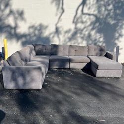 XL Gray U Shape Family Sectional 