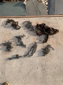 Chains for anchors, towing hooks,