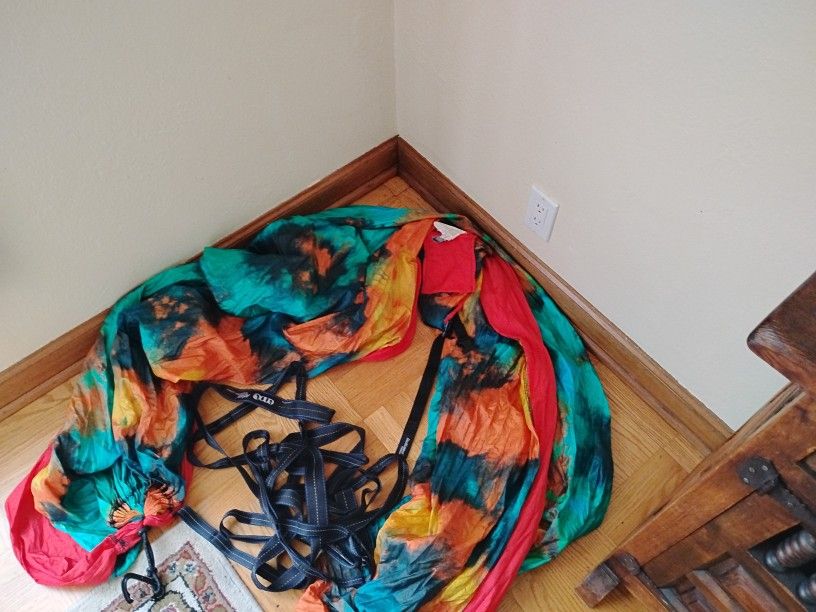 Hammock With Straps