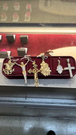 Deals on gold if interested please message