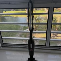 Bissell Featherweight Convertible Vacuum  (New)