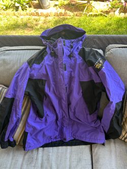 Mountain Hardware conduit jacket vintage size10