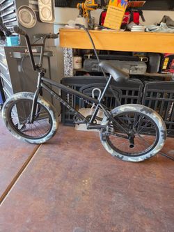Elite BMX