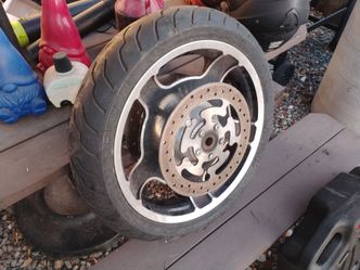 Harley-Davidson rims and tires