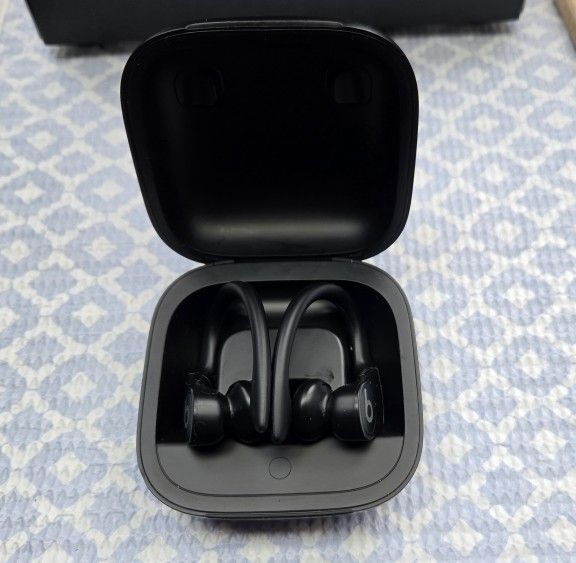 Powerbeats Pro Black