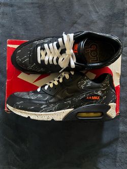 Atmos airmax size 8.5