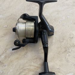 Shimano TX 2000FA spinning reel.
