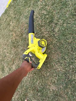 RYOBI ONE+ 18V Cordless Compact Workshop Blower (Tool Only)