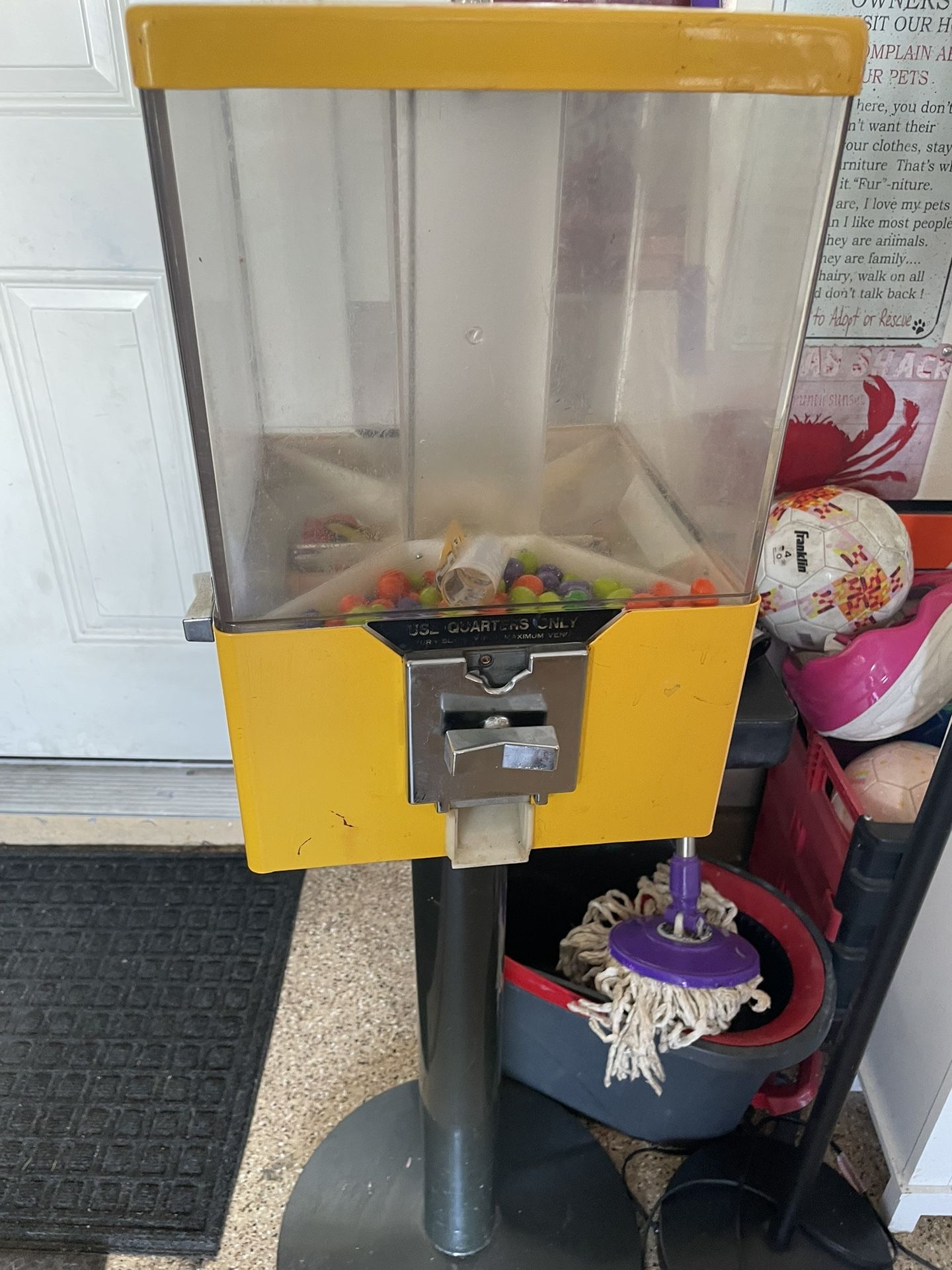 4 Way  Candy Dispenser